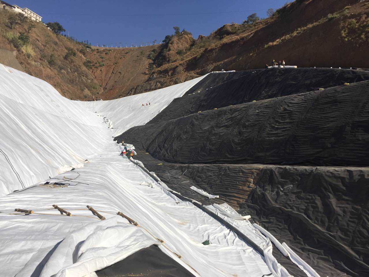 PE复合橙子视频app在线下载膜解决大量水体流失等问题