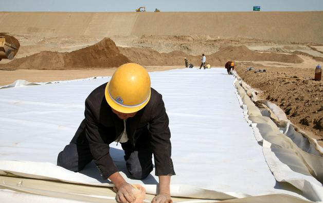 什么标准的复合橙子视频app在线下载膜才能施工应用？