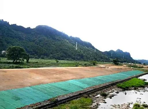 植生毯适用于各种稳定的土质、土石边坡，坡度小于或等于30°的作业带