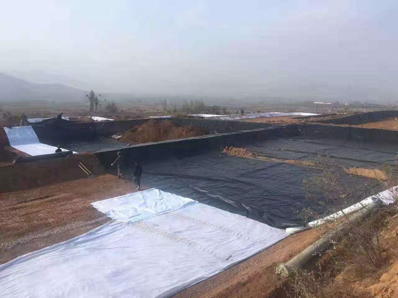 重视柔性防水和背面排水，构成第二道防排水防线